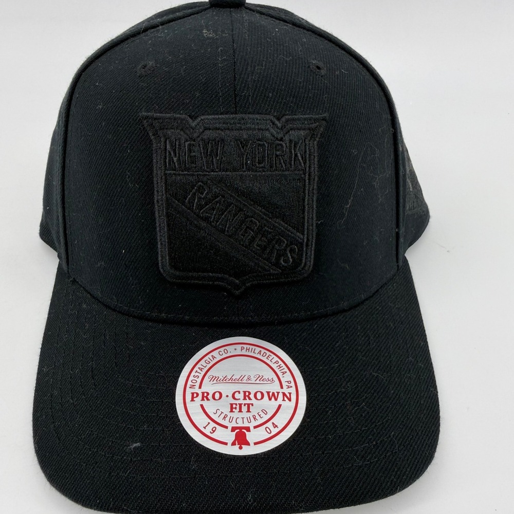 Mitchell & Ness New York Rangers NHL Phantom Pro Crown Snapback Hat Black Tonal